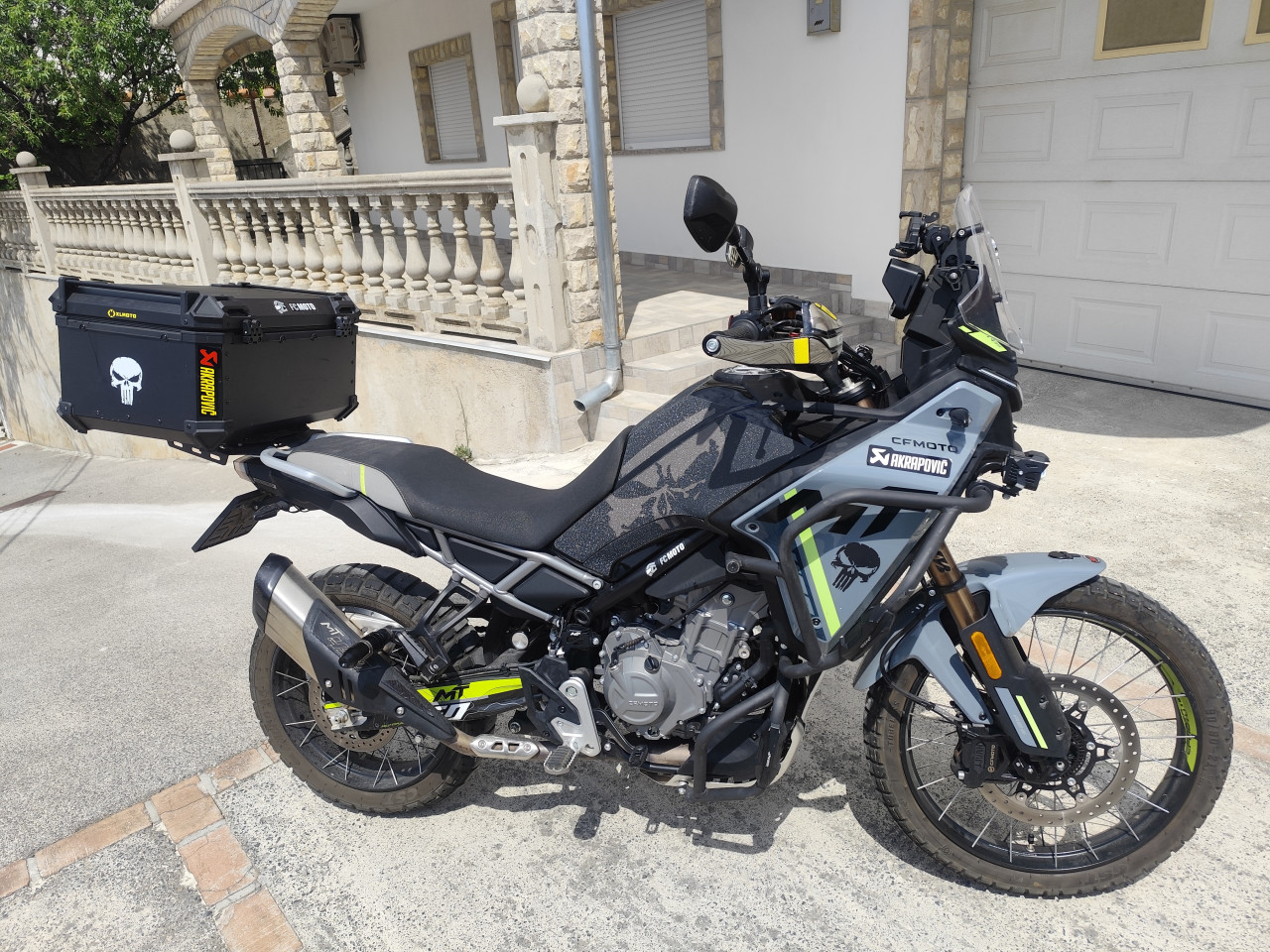 CF MOTO 450 MT