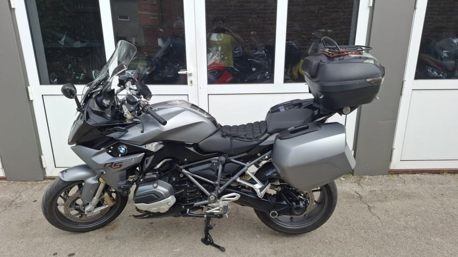 BMW R1200RS, puno opreme, 2016 god.