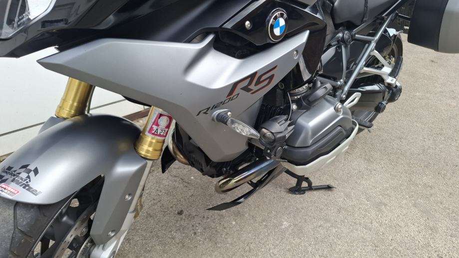 BMW R1200RS, puno opreme, 2016 god.