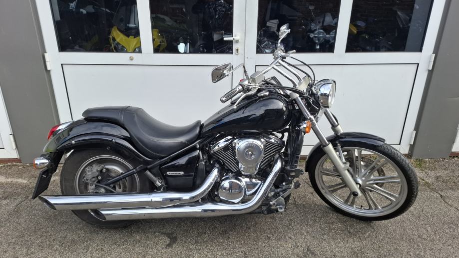 Kawasaki VN 900 Custom, 40.525 km, 2006 god.