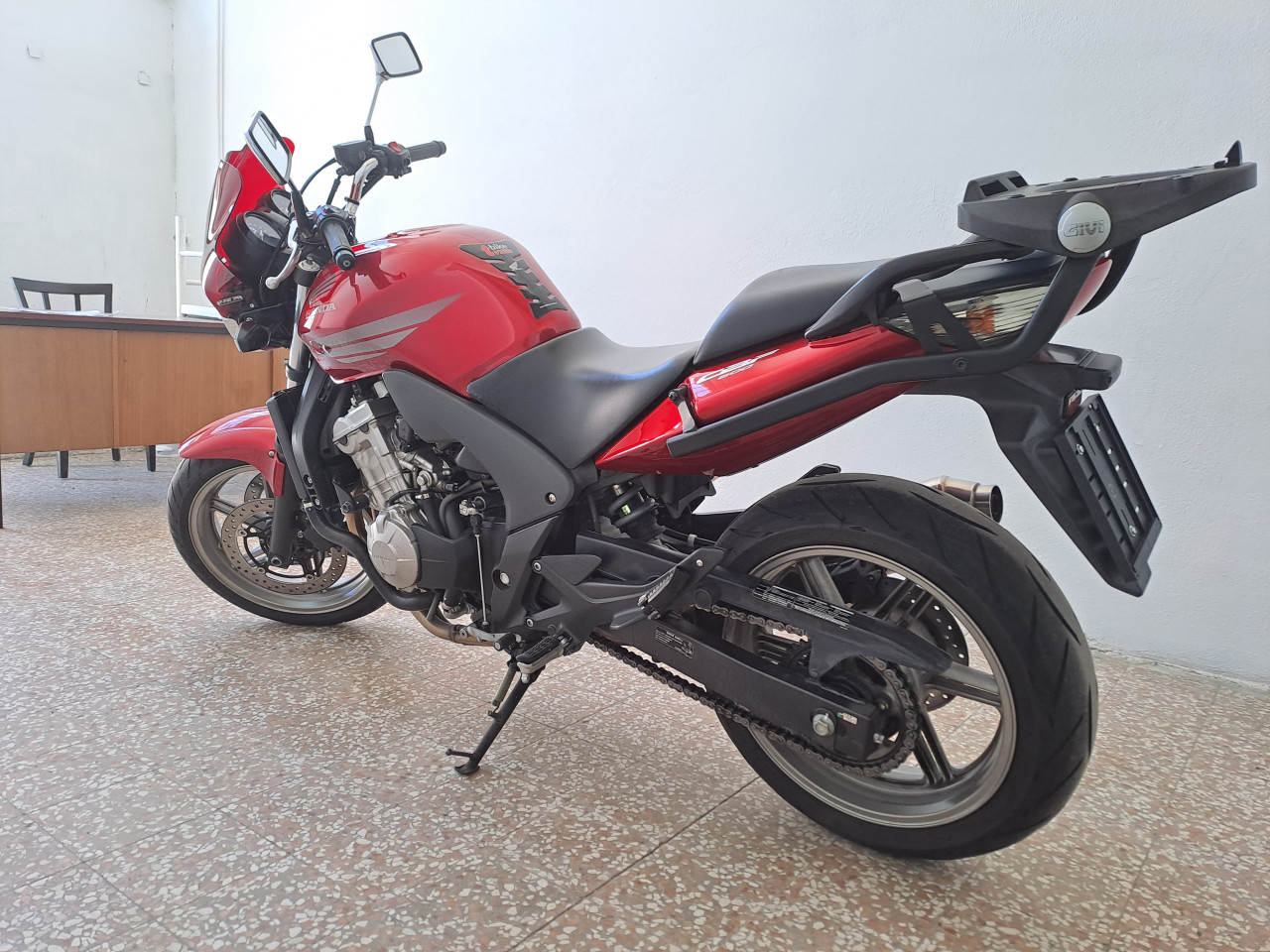 Honda CBF600N 599 cm3, 2008 god.
