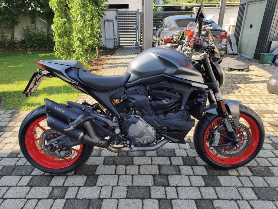 Ducati Monster 937