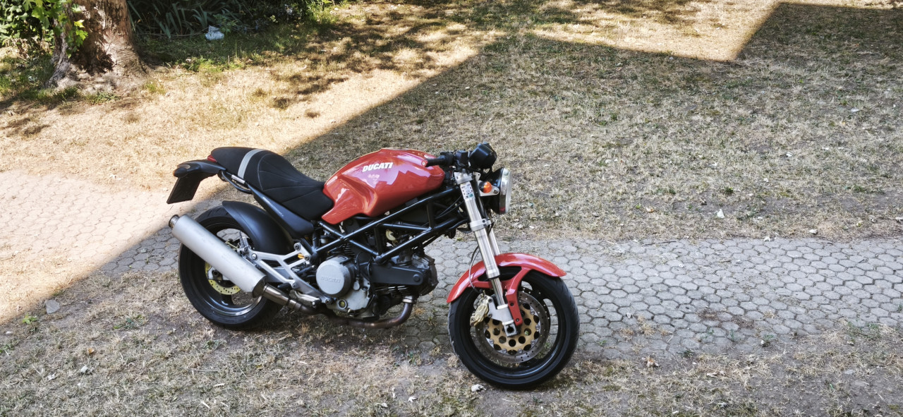 Ducati Monster 620