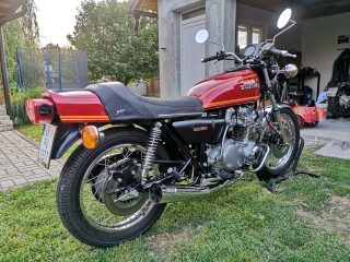 suzuki gs750, 1977 god.