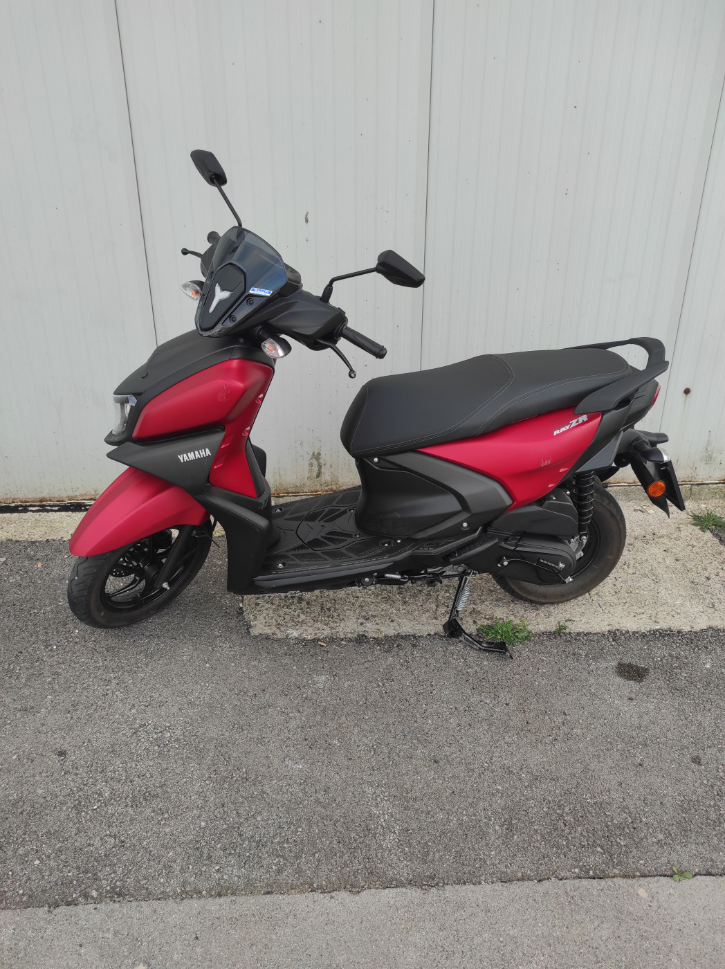 Yamaha RAY ZR 125 (2025.) | Samo 215 km | 5 god. garancije