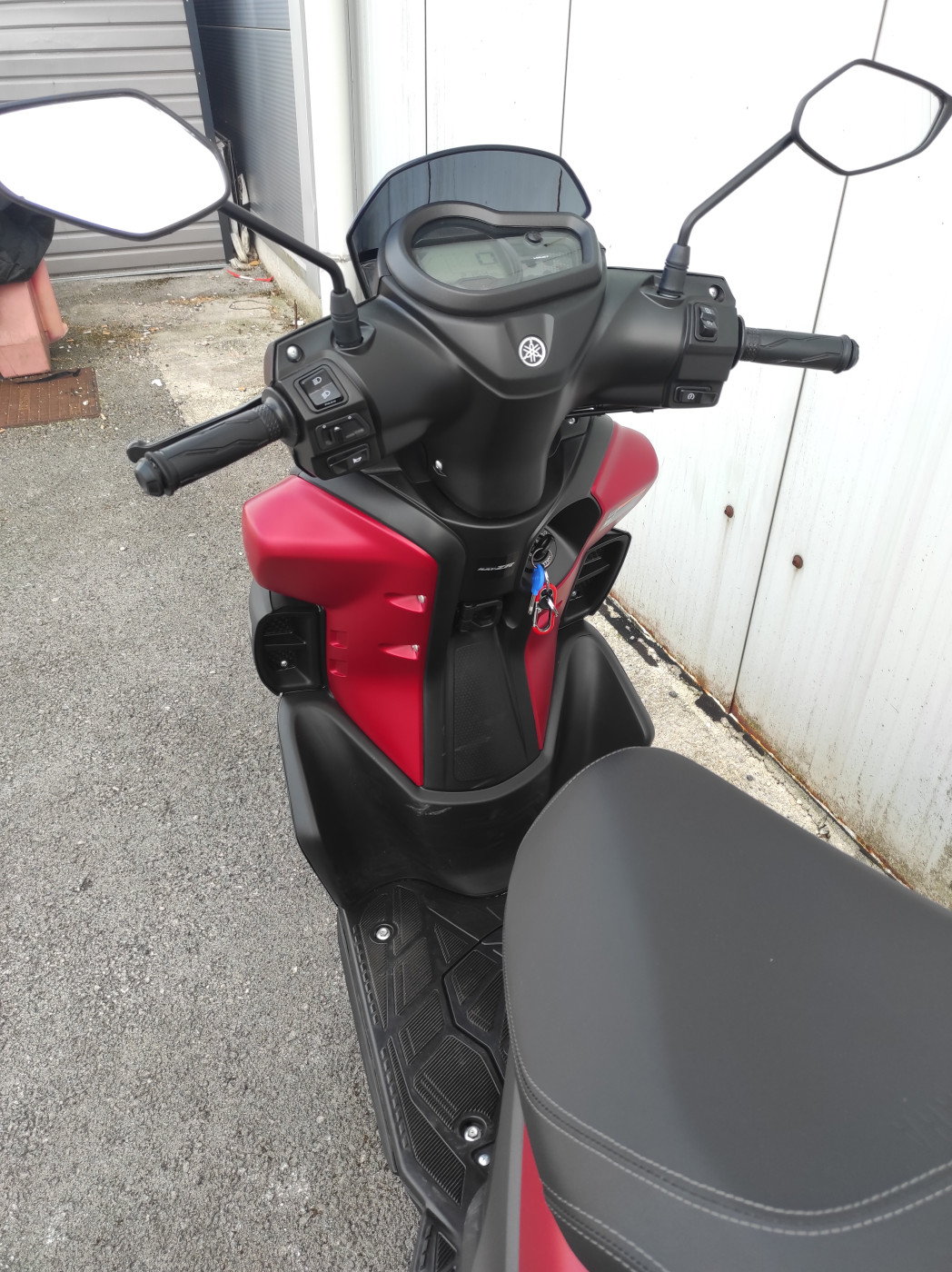 Yamaha RAY ZR 125 (2025.) | Samo 215 km | 5 god. garancije